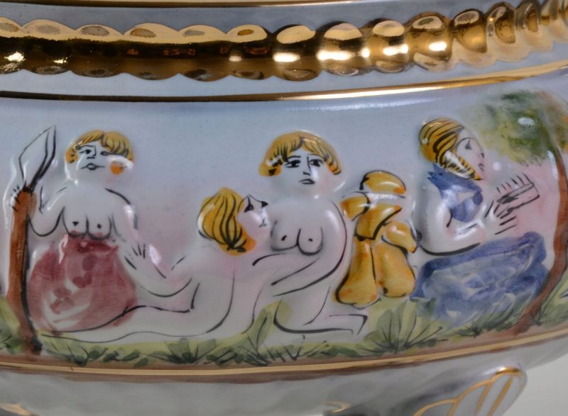 Olśniewająca waza na talerzu ceramika Portugal.638