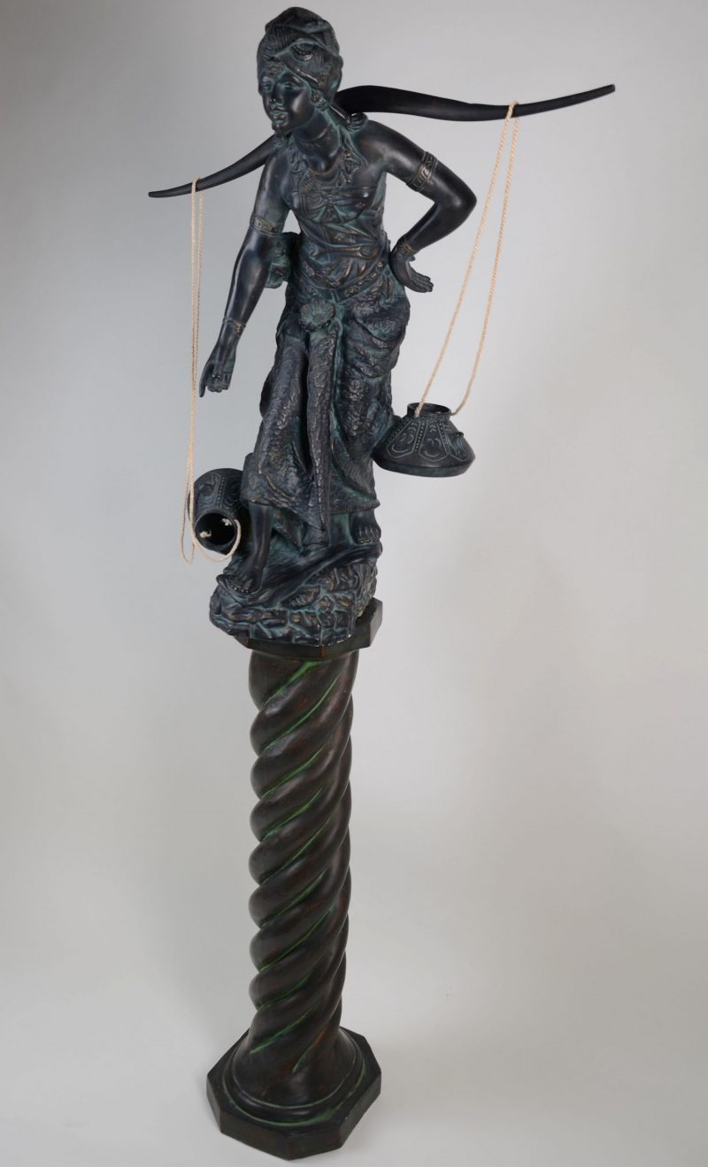 Kolumna/ figura cyganki z ceramiki Portugalia-81