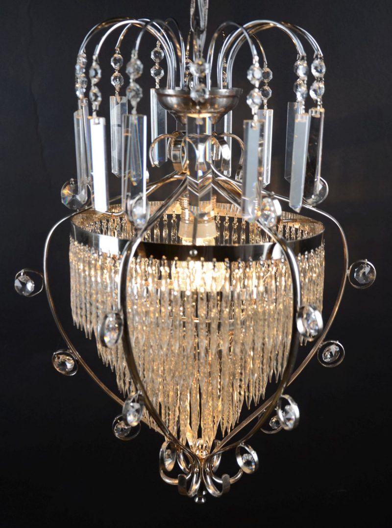 Lampa srebrna fontanna kryształy Hiszpania 60-146